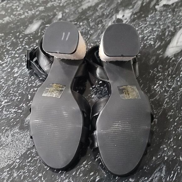 BRAND NEW BERNESS EBBA CRISS-CROSS  BLOCK HEEL OPEN TOE  SANDAL G1 - Picture 14 of 16